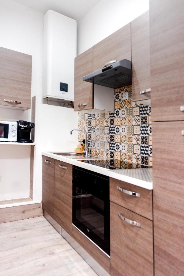Appartement Moderne Central Avec Piscine, Garage Prive Et Terrasse Sud Uzès المظهر الخارجي الصورة